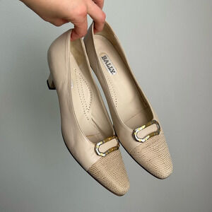 Vintage Bally Napa Flex Embellished Tan Heels Size 9.5